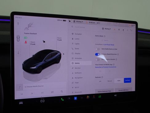 Used 2025 Tesla Model 3 Long Range image 29