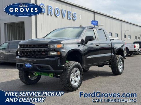 Used 2021 Chevrolet Silverado 1500 Custom Trail Boss w/ Midnight Edition image 1