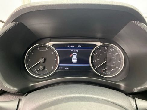 Used 2022 Nissan Sentra SV FWD image 9