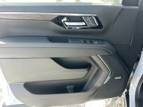 New 2026 Chevrolet Suburban Premier w/ Sun And Tow Package image 12