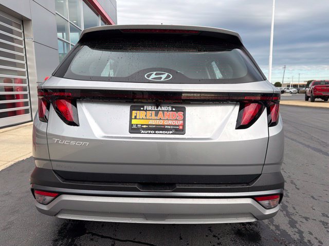 Used 2026 Hyundai Tucson SE FWD image 5