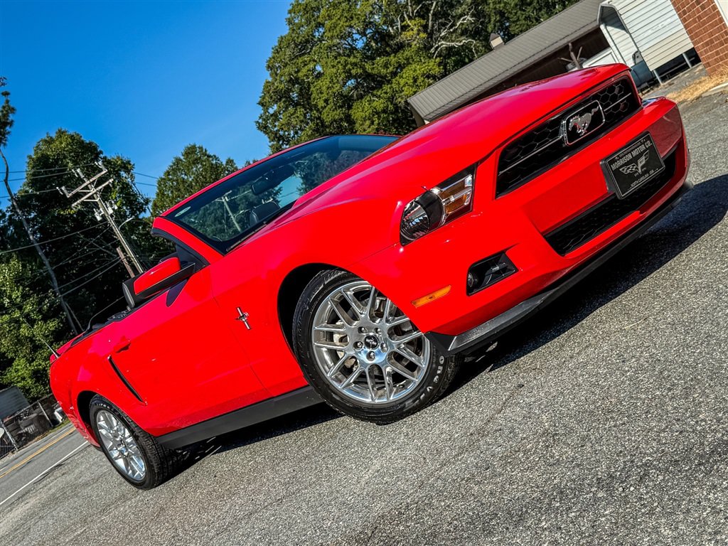 Used 2012 Ford Mustang Premium RWD image 28