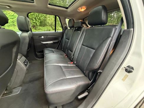 Used 2014 Ford Edge SEL w/ Equipment Group 205A AWD/4WD image 25