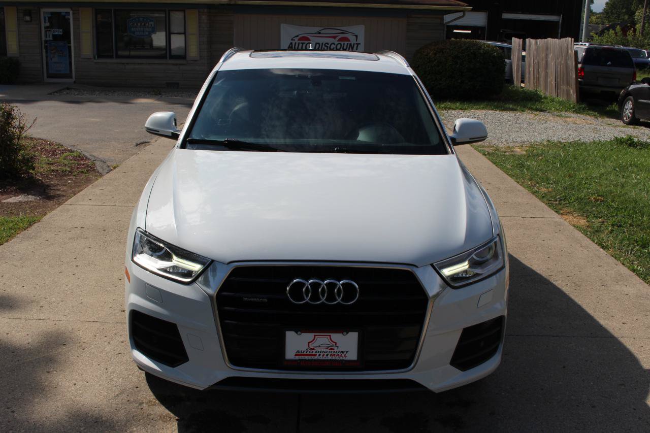 Used 2017 Audi Q3 2.0T Premium Plus w/ Premium Plus Package AWD/4WD image 4