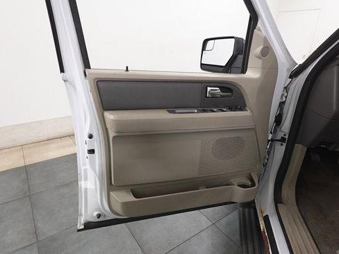 Used 2013 Ford Expedition XL w/ HD Trailer Tow Pkg image 7