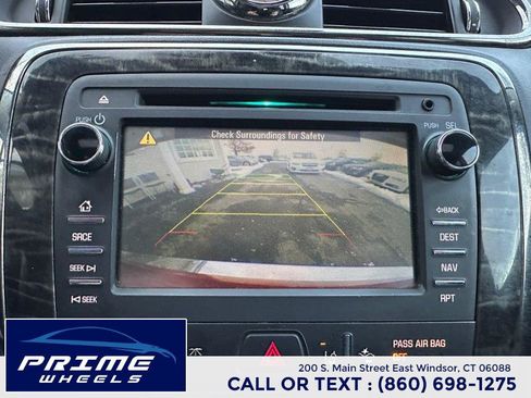 Used 2014 Buick Enclave Premium image 23