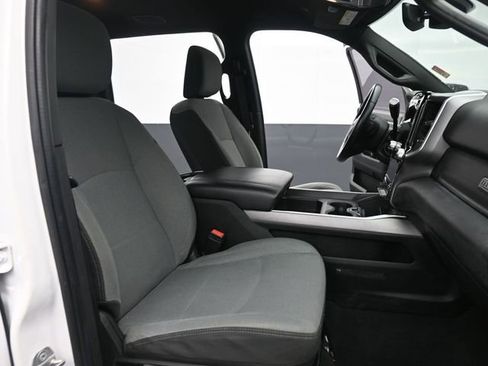 Used 2022 RAM 3500 Big Horn w/ Level A Equipment Group image 17