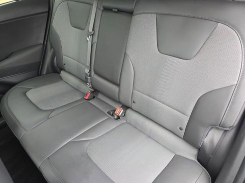 Certified 2023 Kia Niro Wind w/ Wind Preserve Package FWD image 19