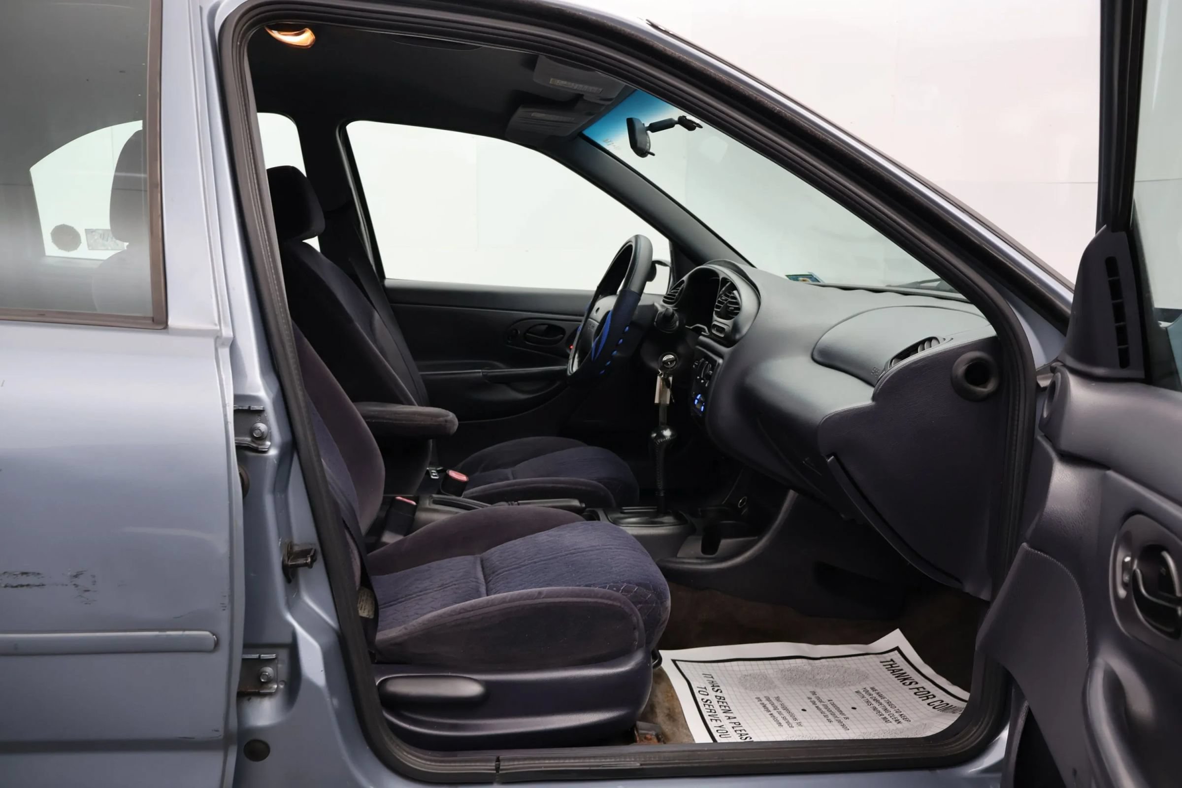 Used 2000 Ford Contour SE FWD image 16