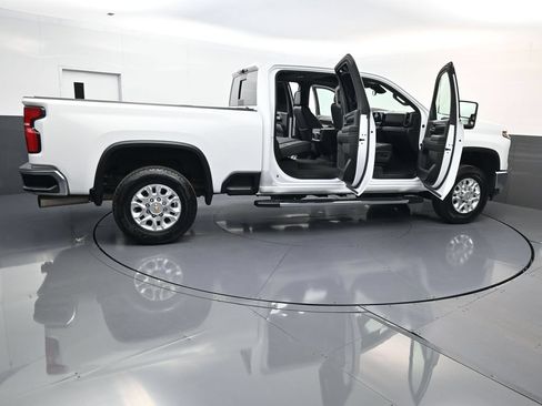 Used 2024 Chevrolet Silverado 2500 LTZ w/ LTZ Convenience Package AWD/4WD image 29