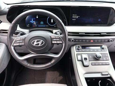 Used 2025 Hyundai Palisade SEL FWD image 18