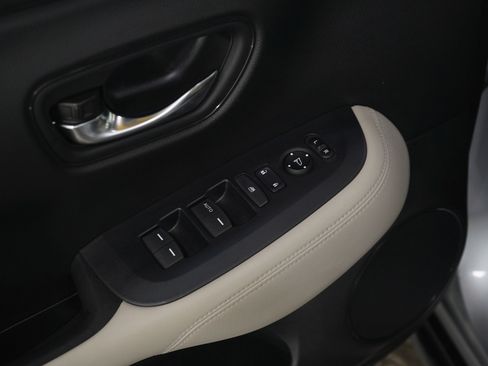 Used 2024 Honda HR-V LX image 21