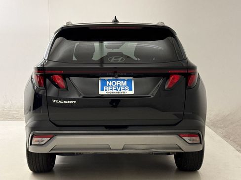 Used 2025 Hyundai Tucson SEL FWD image 8