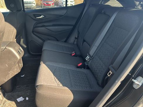 Used 2024 Chevrolet Equinox LT image 12