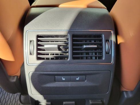 Used 2025 Jaguar F-PACE R-Dynamic S image 15