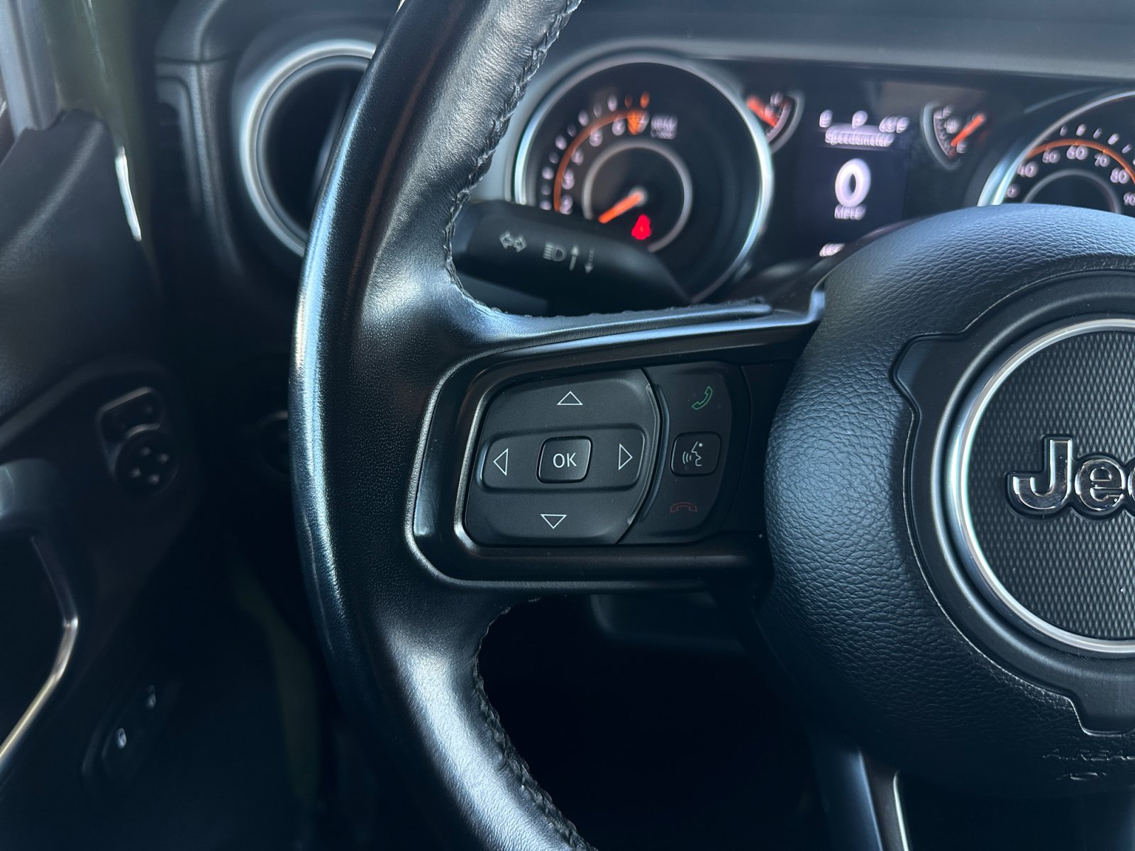 Used 2022 Jeep Gladiator Sport AWD/4WD image 19