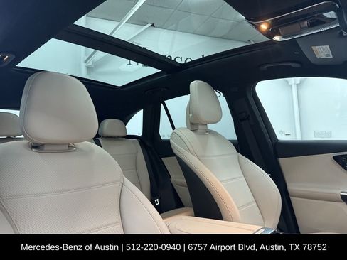 Certified 2026 Mercedes-Benz GLC 300 image 29