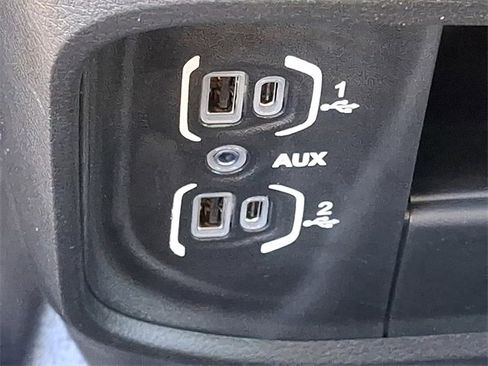 Used 2023 RAM 3500 Tradesman w/ Chrome Appearance Group image 18