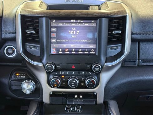 Used 2020 RAM 1500 Laramie RWD image 13