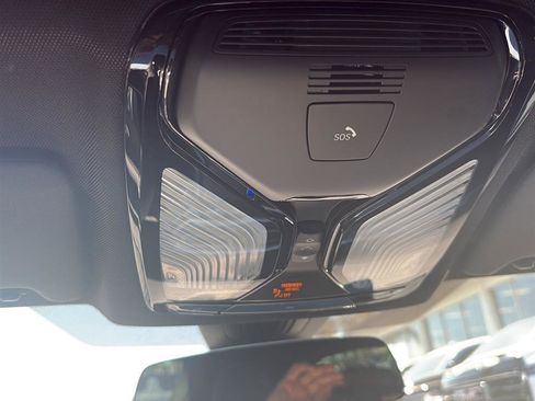 Used 2021 BMW 440i xDrive Coupe w/ Executive Package image 25