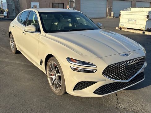 Used 2025 Genesis G70 2.5T RWD image 3