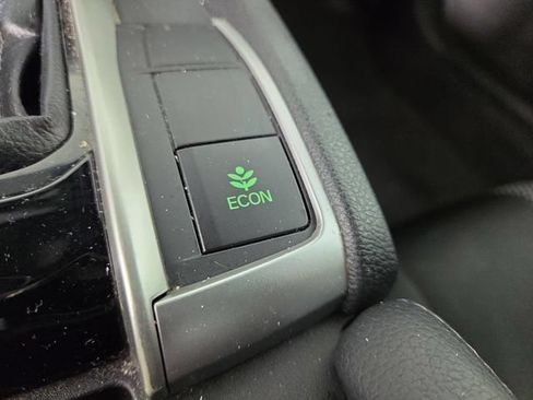Used 2021 Honda Civic Sport image 24