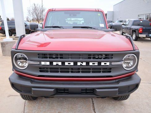 New 2025 Ford Bronco 4-Door AWD/4WD image 9