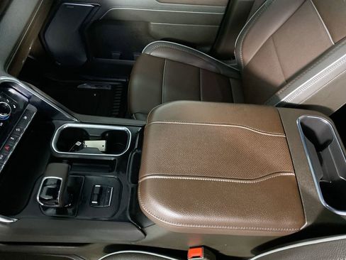 Used 2024 GMC Sierra 1500 Denali w/ Denali Reserve Package image 20