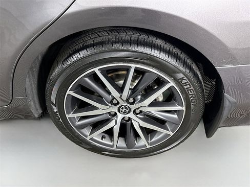Certified 2023 Toyota Camry XLE image 33