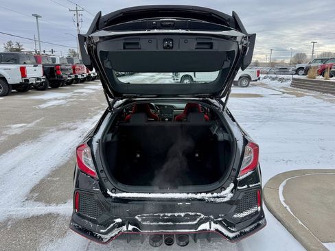 Used 2018 Honda Civic Type R image 14