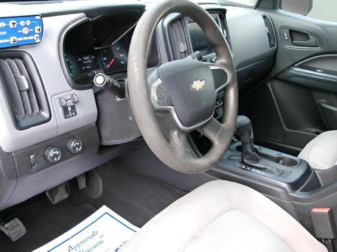 Used 2021 Chevrolet Colorado W/T w/ Custom Special Edition image 12