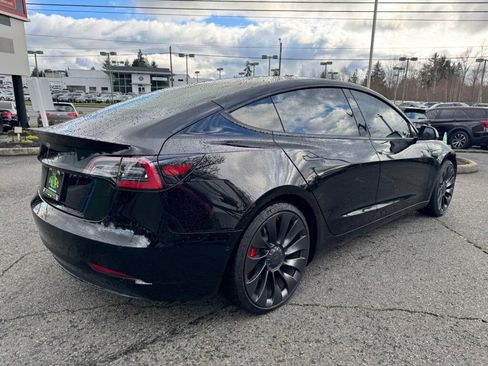 Used 2022 Tesla Model 3 Performance image 4