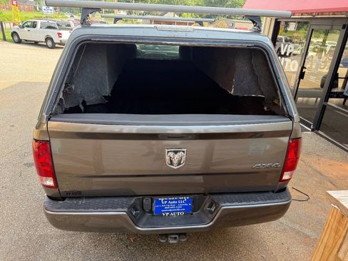 Used 2013 RAM 1500 Tradesman w/ PWR & Remote Entry Group AWD/4WD image 9