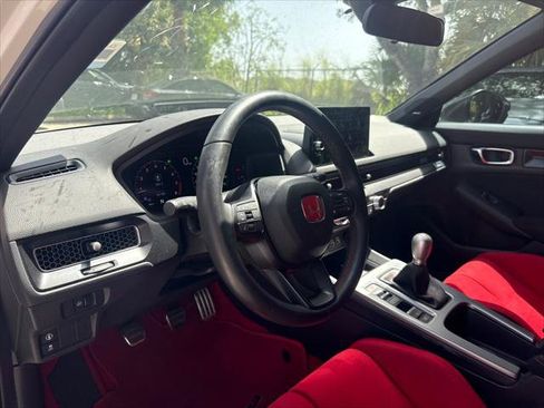 Used 2023 Honda Civic Type R image 12