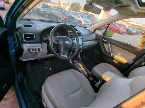 Used 2016 Subaru Forester 2.5i Limited AWD/4WD image 7