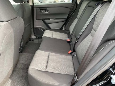 New 2026 Nissan Rogue SV w/ Cold Weather Package AWD/4WD image 7
