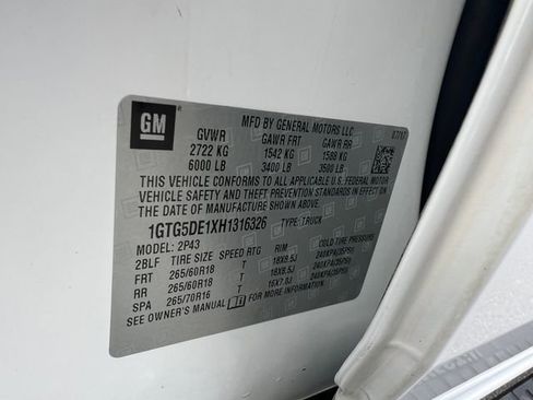 Used 2017 GMC Canyon SLT w/ Driver Alert Package image 36