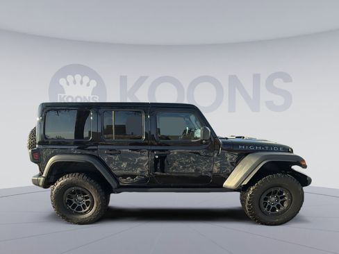 Used 2023 Jeep Wrangler Unlimited Sport image 8