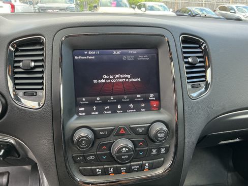Used 2019 Dodge Durango R/T w/ Technology Group AWD/4WD image 21