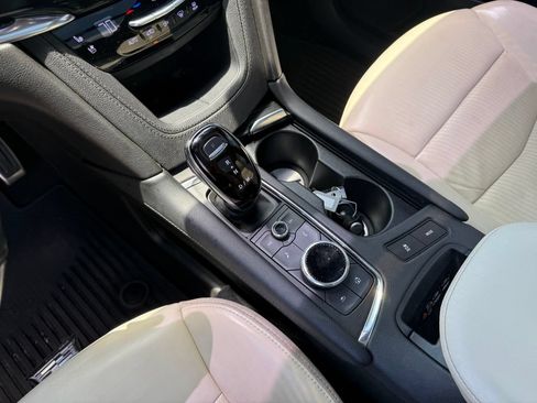 Used 2020 Cadillac XT6 Sport AWD/4WD image 19
