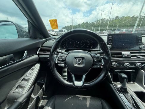 Used 2021 Honda Accord Sport image 16