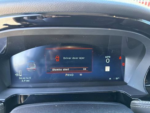 New 2026 Lincoln Corsair Premiere image 27