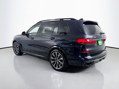 Used 2022 BMW X7 M50i w/ Dynamic Handling Package image 7