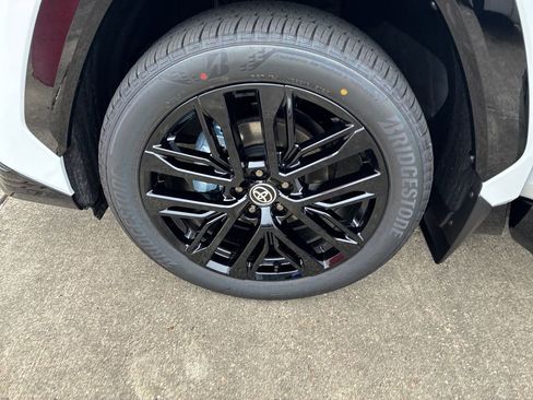 New 2026 Toyota RAV4 XSE image 31