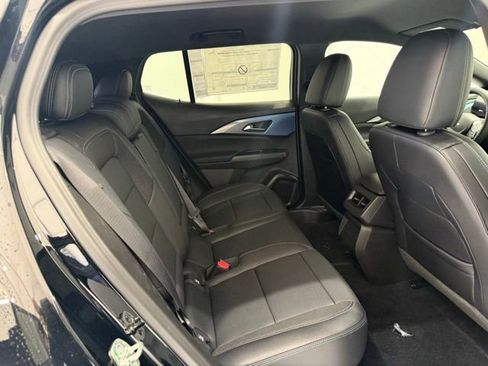 New 2026 Chevrolet Equinox EV LT image 24