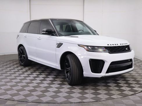 Certified 2022 Land Rover Range Rover Sport SVR image 3