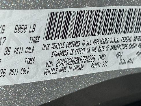 Used 2019 Dodge Grand Caravan SE image 14