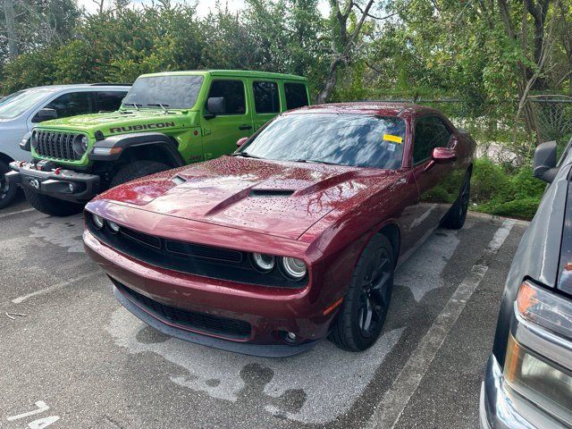 Used 2019 Dodge Challenger SXT w/ Blacktop Package RWD image 1