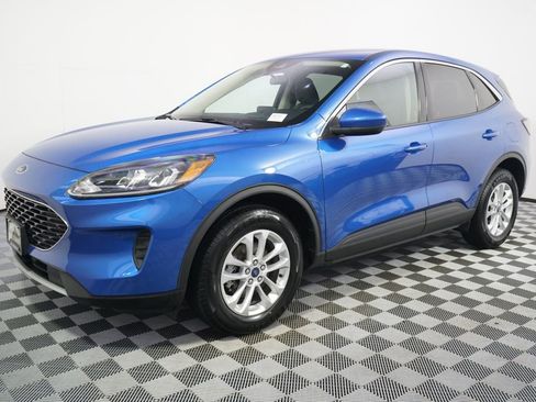 Used 2020 Ford Escape SE AWD/4WD image 2