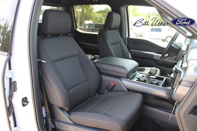 New 2026 Ford F150 XLT w/ Equipment Group 302A MID AWD/4WD image 8